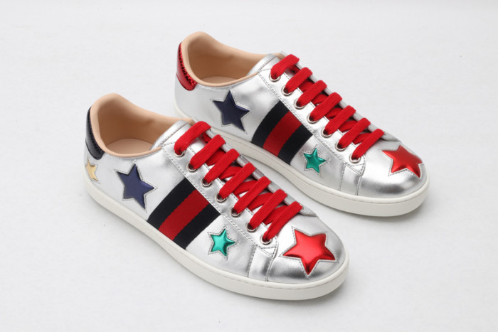 GC LOW-TOP SNEAKER