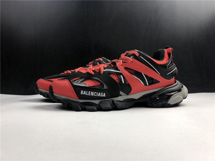 BL TRIPLE S TRAINERS