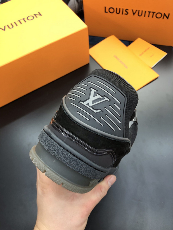 LVT SNEAKERS