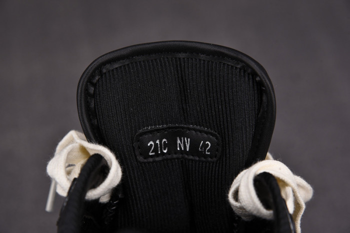 DR B27 SNEAKER