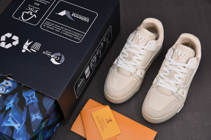 LVT SNEAKERS