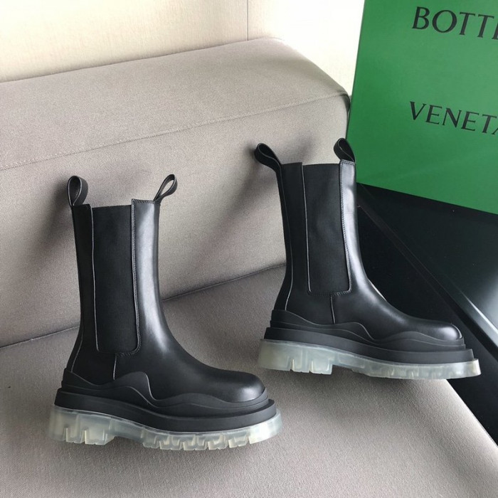 Bo*te*ga ve*ne*ta sneaker