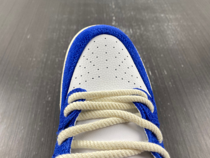 NIKE FLY STREETWEAR X DUNK LOW PRO SB DQ5130-400