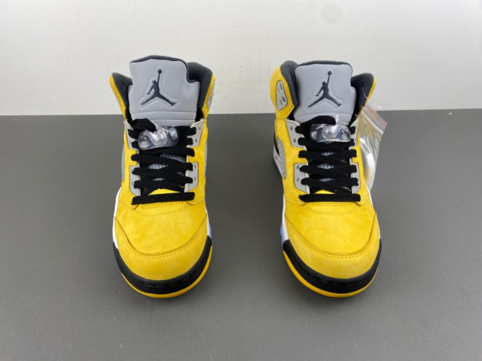 Air Jordan 5 “Tokyo” IO3372-700