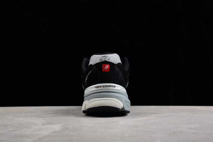 New Balance 990 M990BS3
