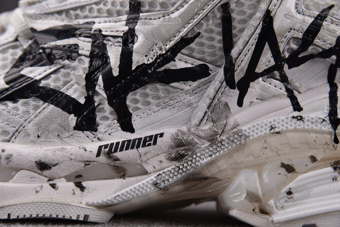BL RUNNER BR03