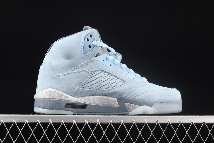 Wmns Air Jordan 5 Retro 