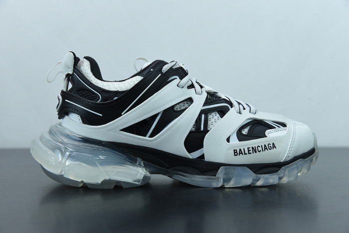 BL TRIPLE S TRAINERS