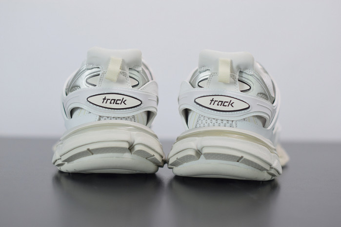 BL TRIPLE S TRAINERS