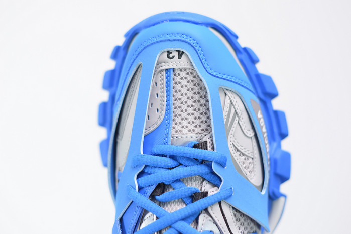 BL TRAINERS TRACK