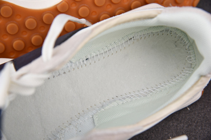 New Balance NB327 A