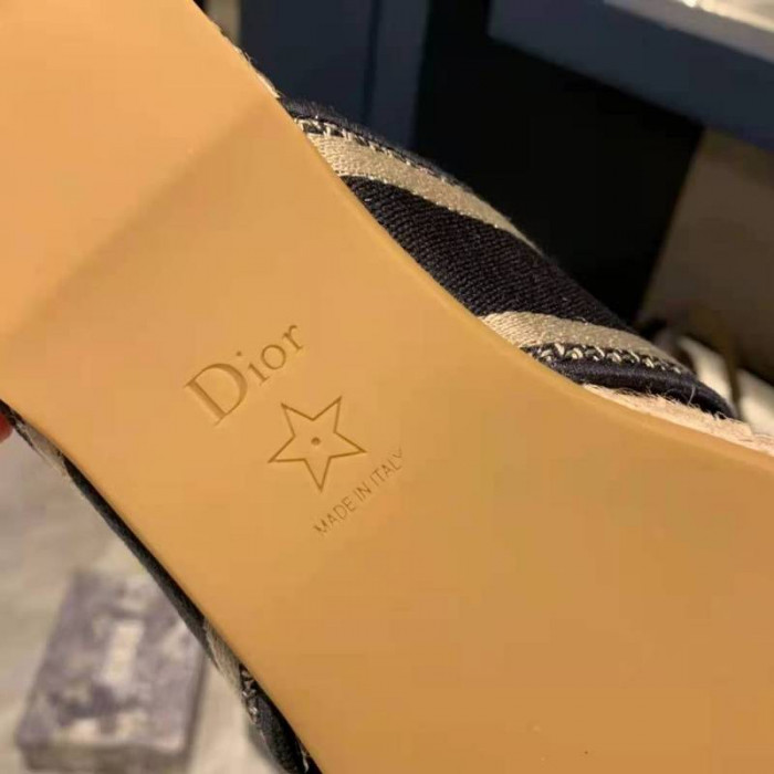 DIR SLIDE DIR-35