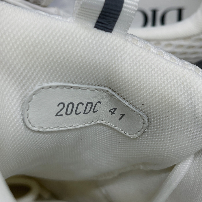 DR B22 TRAINER SNEAKER