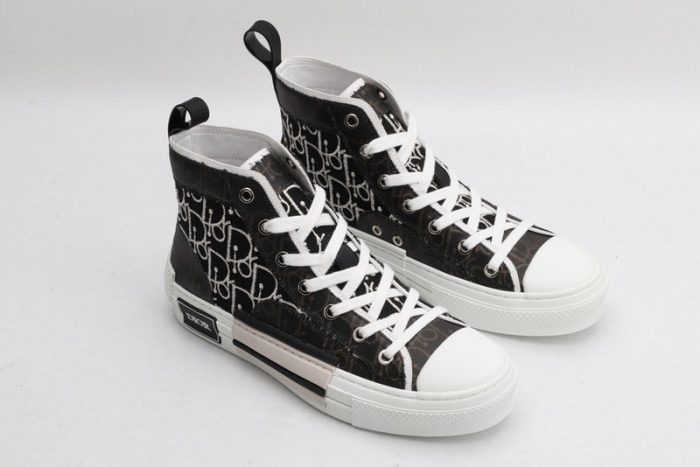 DR B23 OBLIQUE TOP SNEAKER