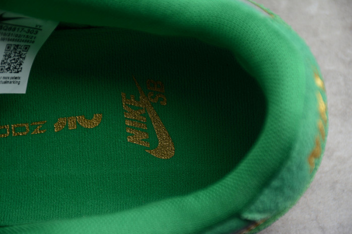 NIKE SB DUNK LOW ST PATRICK