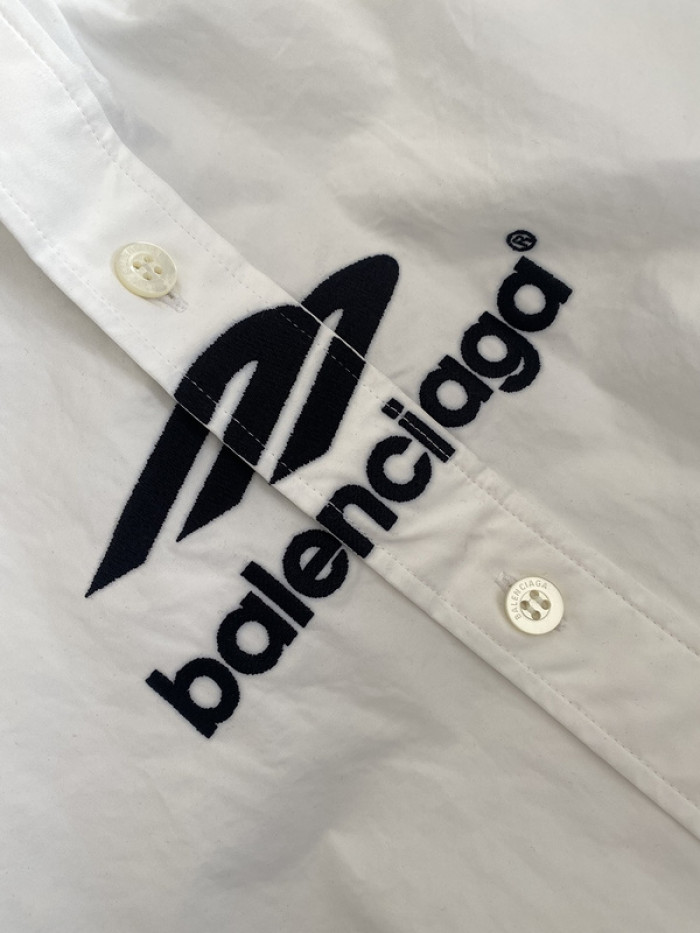 B*ALENCI*GA B019