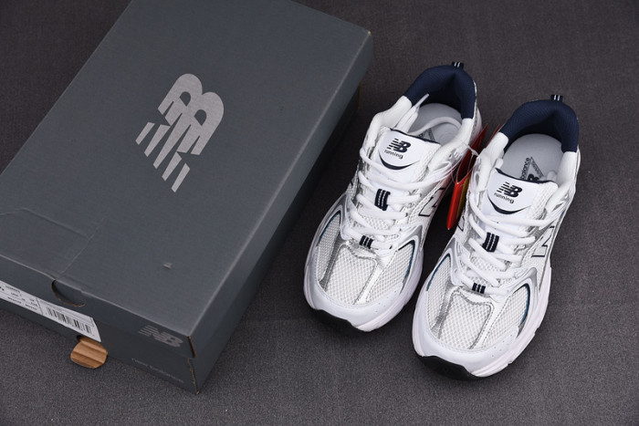 New Balance 530 MR530SG