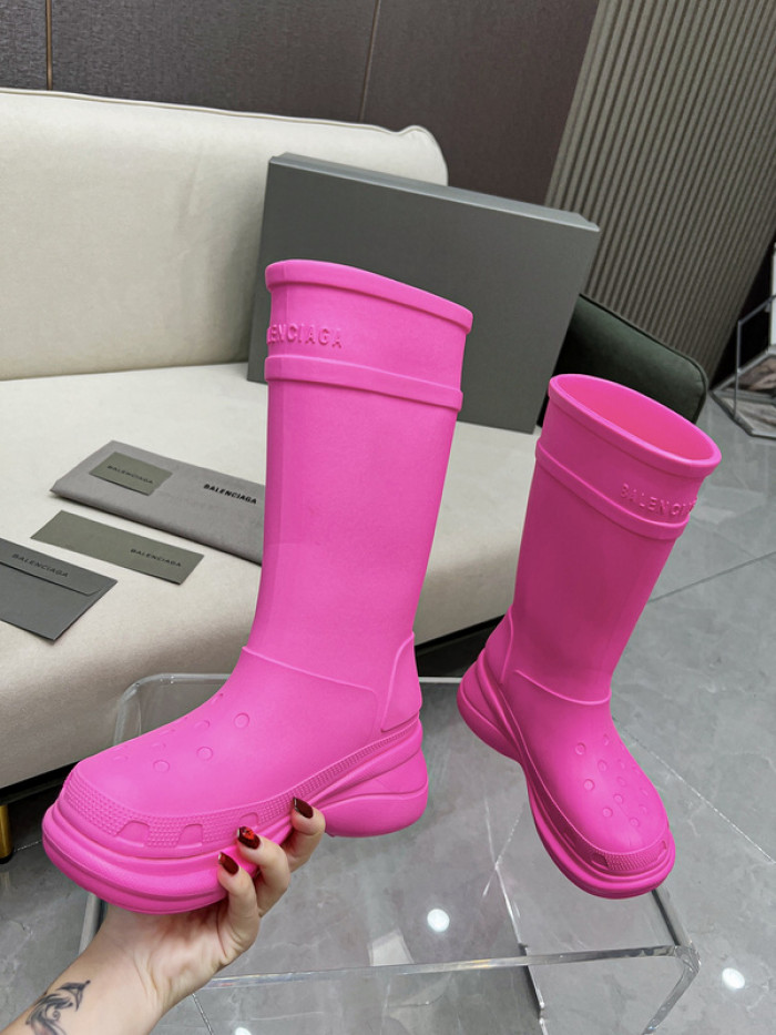 ba*len*cia*ga x Cr*0*s chunky rubber boots