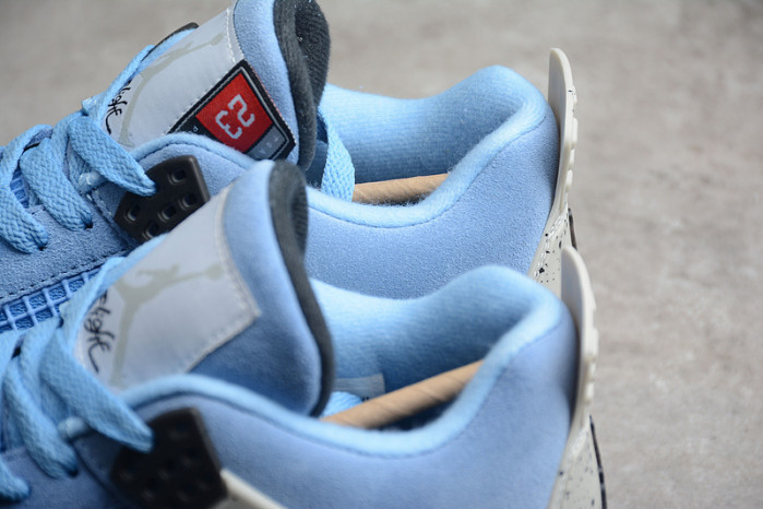 AIR JORDAN 4 RETRO UNIVERSITY BLUE CT8527-400