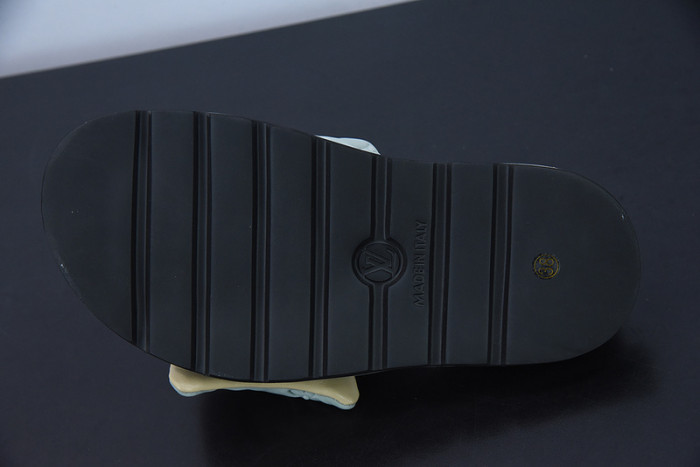 LVT SLIDE