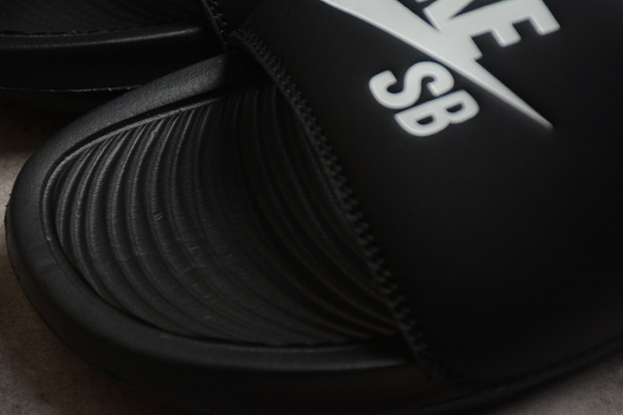 NK SLIDE DR2018-001