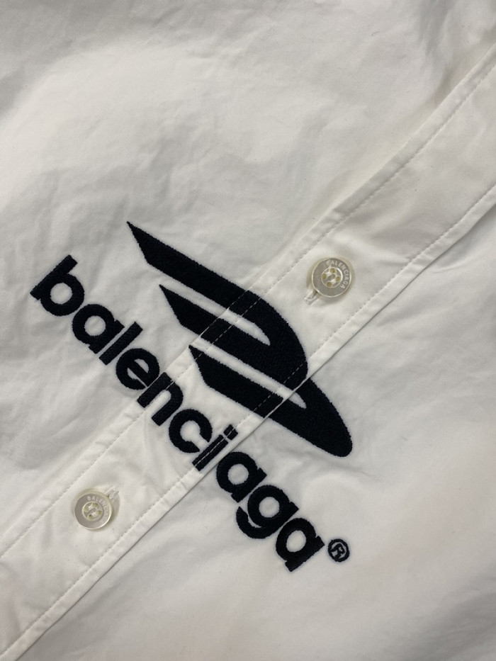 B*ALENCI*GA B019