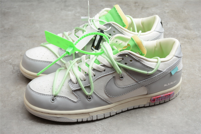 NIKE OW x Nike Dunk Low "THE" DM1602- 108