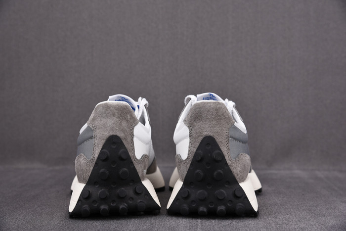 New Balance NB327G