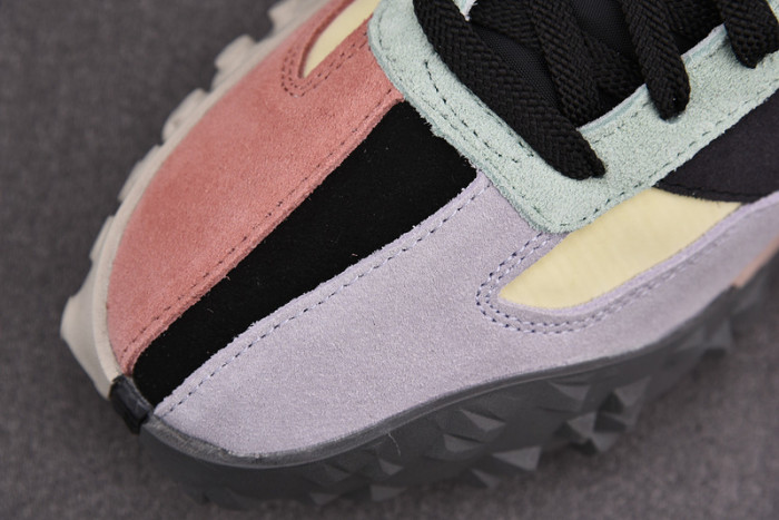 New Balance UXC72