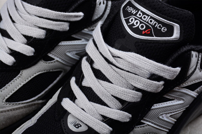 New Balance 990 M990EB6