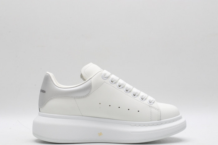 a1exa*der Mcqv*en sole sneakers