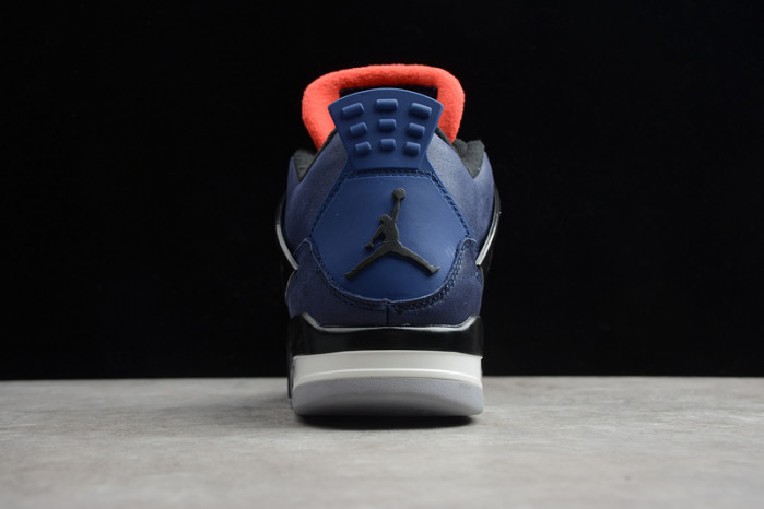 Air Jordan 4 WNTR 