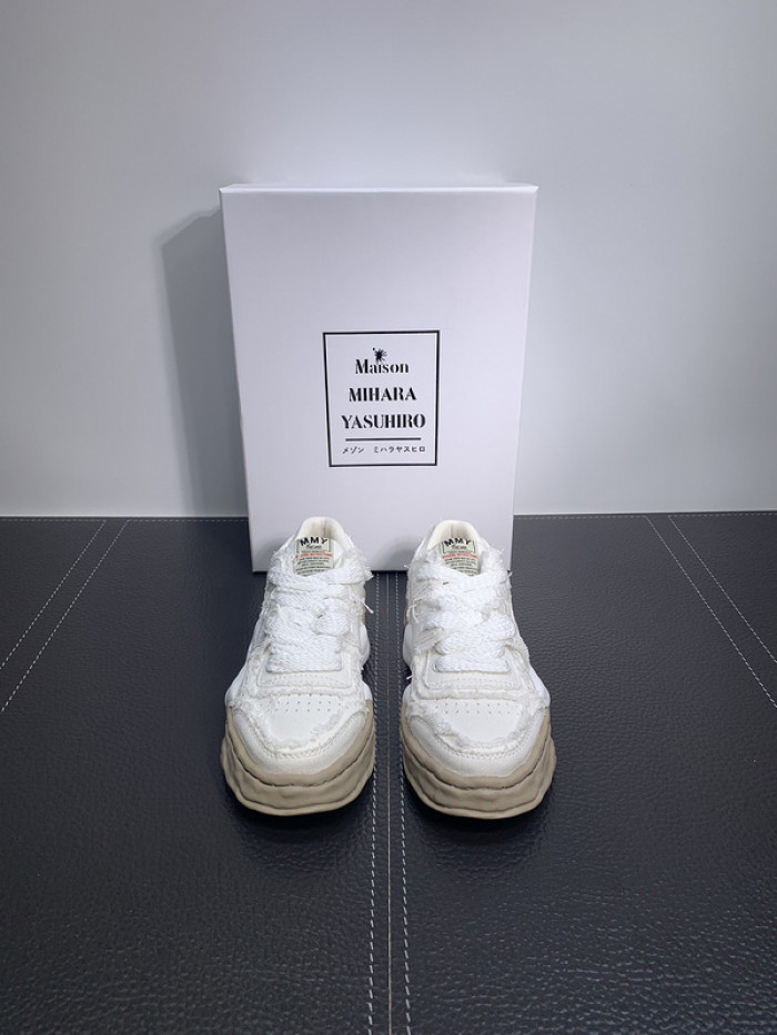 Ma*s*n mihara yasuhiro sneaker mmy-10