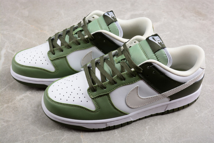 Nike Dunk Low 