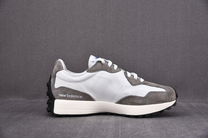 New Balance NB327G