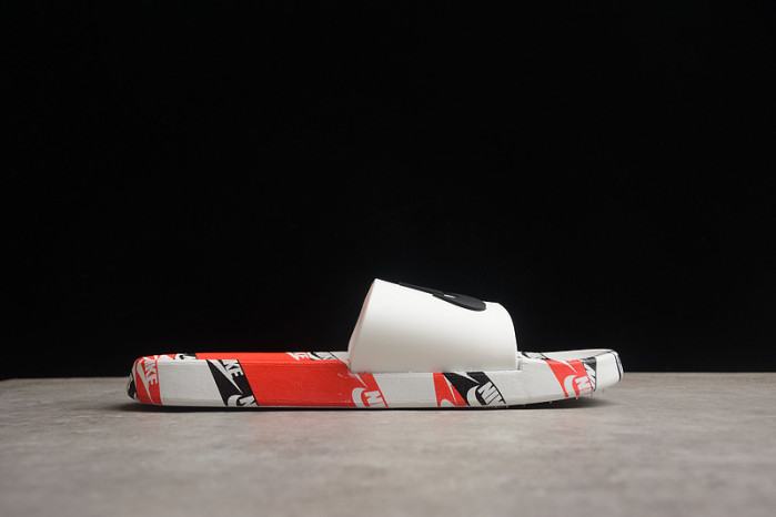 NIKE VICTORI ONE SLIDE NK-3