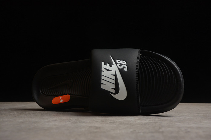 NK SLIDE DR2018-001